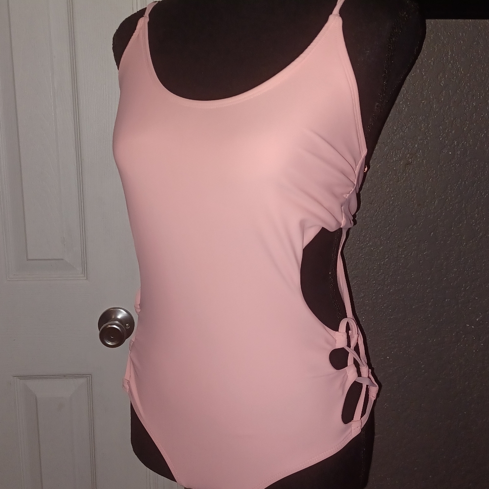 Bathing suit